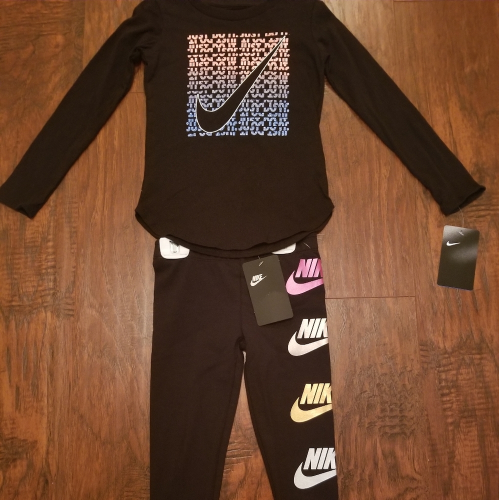 Nike Outfit, Girls size 4T